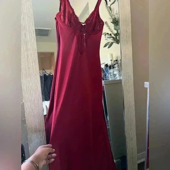 POPILUSH Shapewear Dress Lace Slip Split Maxi - NWT - Picture 6 of 10